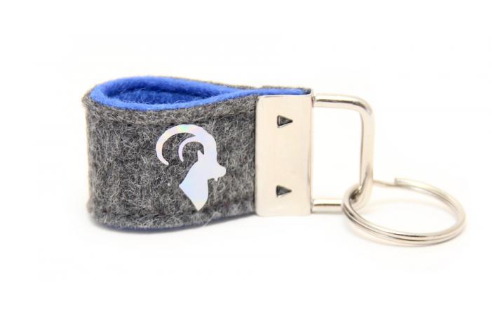 Mini Schlüsselanhänger Glimmer Steinbock Wollfilz dunkelgrau blau